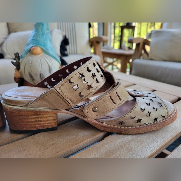 FreeBird Moonstar Mules size 9 - Picture 6 of 15